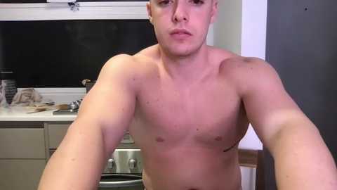 Media: miakeller01 Chaturbate 2025-06-20 01:34:00