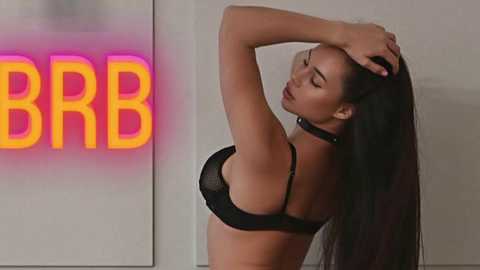 Media: wowlovie666 Chaturbate 2025-06-20 07:38:00