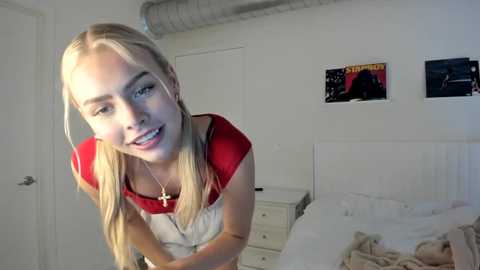 ariah_is_blonde @ chaturbate on 20250621