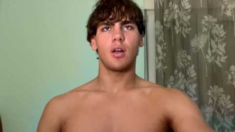 harryking1 @ chaturbate on 20250621