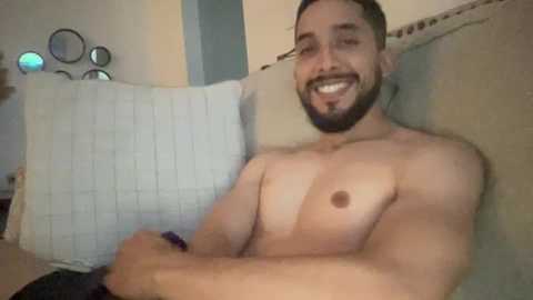 Media: papicubano_guapo23cm Chaturbate 2025-06-21 10:54:00