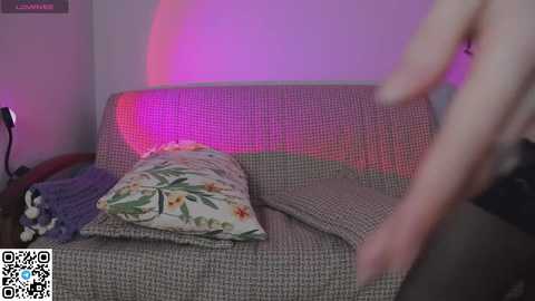 alisaa_01 @ chaturbate on 20250622