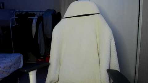 ketlinrous @ chaturbate on 20250622