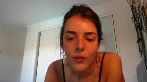 Media: bella_bloom1 Chaturbate 2025-06-23 01:58:00
