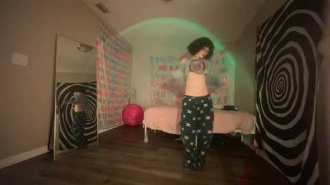 hexivu @ chaturbate on 20250624