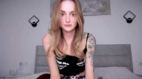 rita_orra @ chaturbate on 20250624