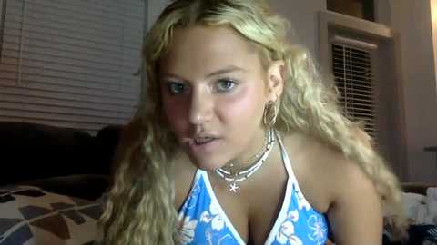 sweetbrittaniexox @ chaturbate on 20250624