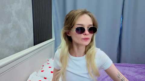 vialeta_baby @ chaturbate on 20250624