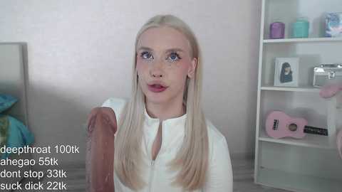 vickyfuckingdoll @ chaturbate on 20250624