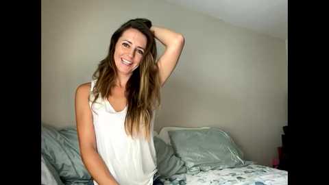 elliephoria @ chaturbate on 20250625