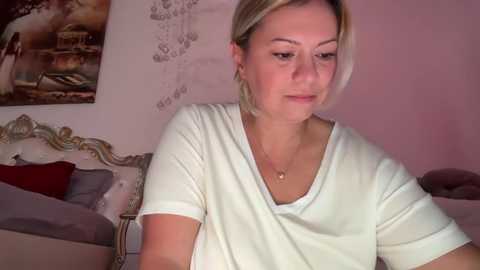 kiradivine @ chaturbate on 20250625