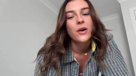 parisbabyxox @ chaturbate on 20250625