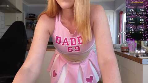 stripmequick @ chaturbate on 20250625