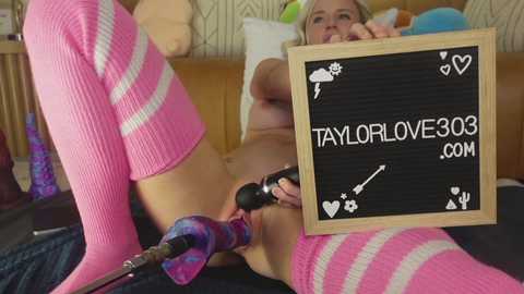 taylor_love_303 @ chaturbate on 20250625