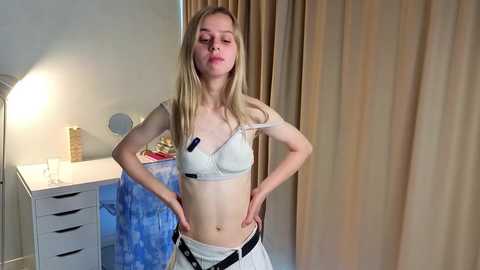 Media: edinacooling Chaturbate 2025-06-26 08:35:00