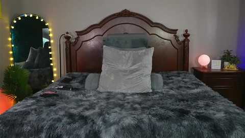 oh_lovely_girl @ chaturbate on 20250626