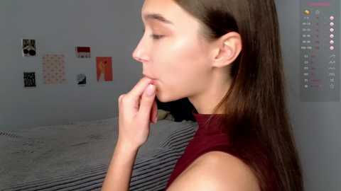 Media: smoothnesss Chaturbate 2025-06-27 09:39:00