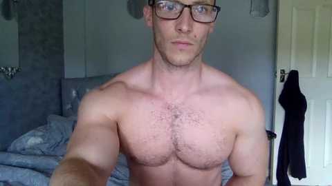 Media: tom90ukx Chaturbate 2025-06-27 15:23:00