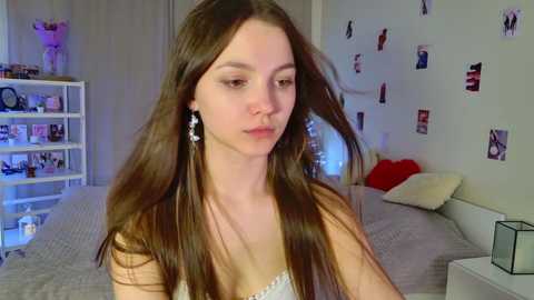 Media: charming_bliss Chaturbate 2025-06-28 19:28:00