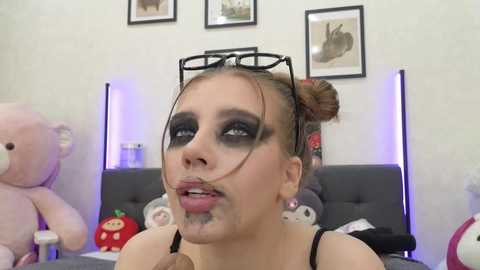 Media: jenie_fire Chaturbate 2025-06-28 14:25:00