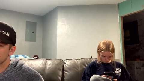 kellylivenow @ chaturbate on 20250628