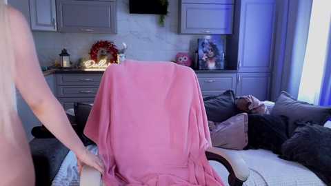owlluree @ chaturbate on 20250628