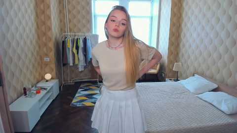 Media: sweet_tasteee Chaturbate 2025-06-28 14:04:00