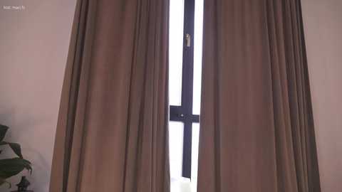 alissa_wxw @ chaturbate on 20250629
