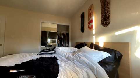 Media: kaliblakexo Chaturbate 2025-06-29 02:21:00