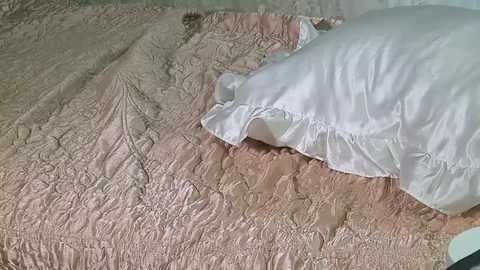 littlegreekflower @ chaturbate on 20250629