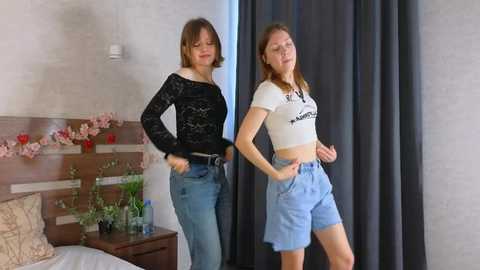 nelliewaters @ chaturbate on 20250629