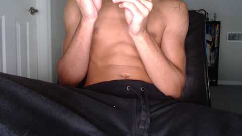 Media: twinkboy78909 Chaturbate 2025-06-29 05:46:00