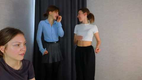 nelliewaters @ chaturbate on 20250630