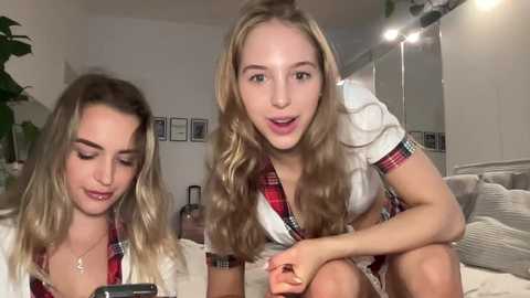 Media: sofiaaaxoxoxo Chaturbate 2025-06-30 07:48:00