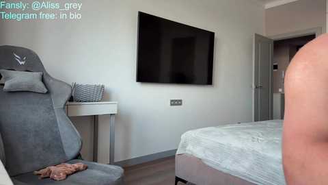 alissgrey @ chaturbate on 20250701