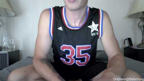 deeyungguy @ chaturbate on 20250701