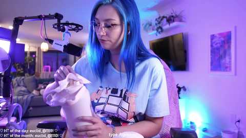misshowl @ chaturbate on 20250701