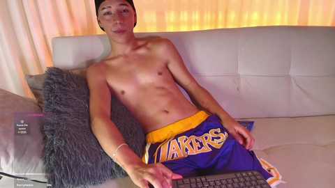 Media: angel_sweet4 Chaturbate 2025-07-02 22:20:00