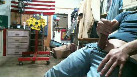 Media: donniestone Chaturbate 2025-07-02 16:47:00