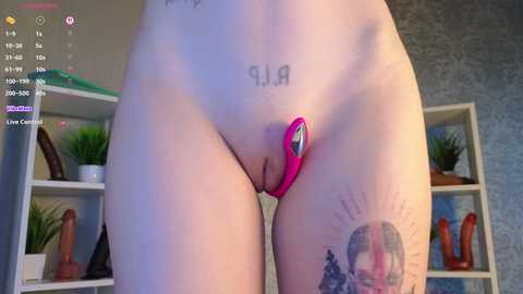 hannah_lourens @ chaturbate on 20250702