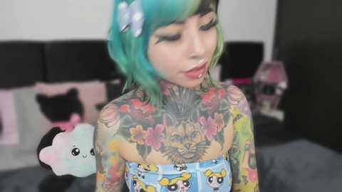 Media: nikkiramone Chaturbate 2025-07-02 16:10:00