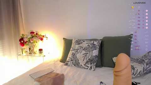 Media: adelina_shine Chaturbate 2025-07-03 17:52:00