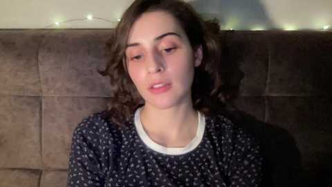 Media: wonderland_stia Chaturbate 2025-07-03 17:42:00