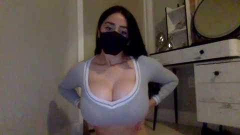 _natycutei19 @ chaturbate on 20250704
