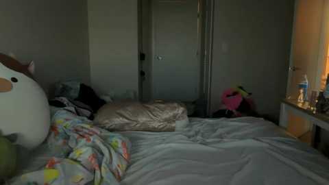 Media: kenziesmithh Chaturbate 2025-07-04 04:34:00