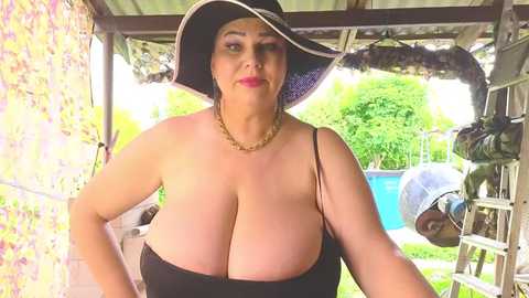 Media: sassy_seasons Chaturbate 2025-07-04 14:32:00
