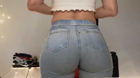 littleflowers @ chaturbate on 20250705