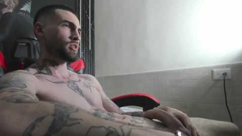 luke_davis01 @ chaturbate on 20250705
