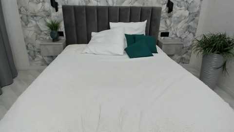 qwoopa @ chaturbate on 20250705