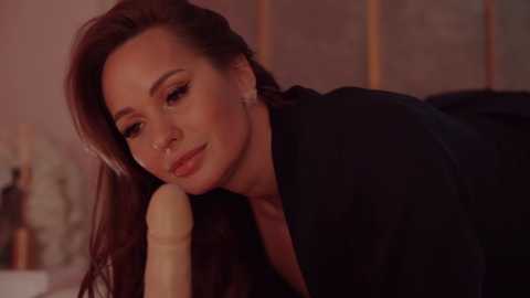 Media: miladystarlight Chaturbate 2025-07-06 06:14:00